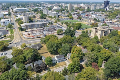 669 S Mccann Ave, Springfield, MO 65804 - photo 2