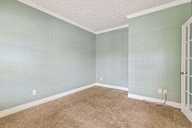 Office/ Den (2)