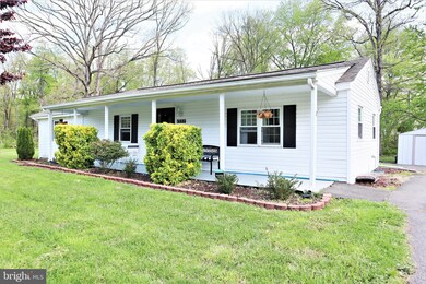 6533 Pinewood Ln, Warrenton, VA 20187 - photo 2