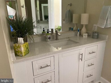 3262 Gleneagles Dr, Silver Spring, MD 20906 - photo 2