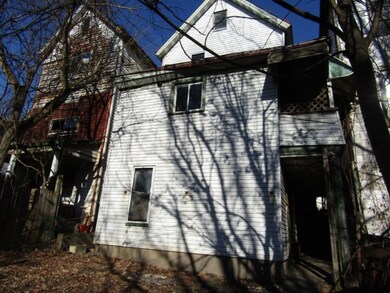 2708 Garbett St, McKeesport, PA 15132 - photo 6
