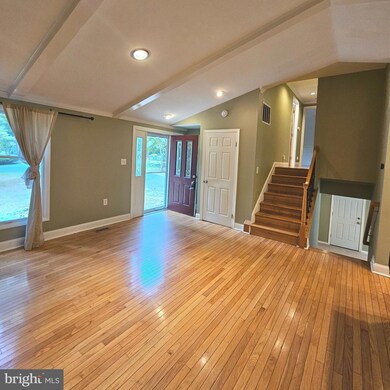 2509 Foxcroft Way, Reston, VA 20191 - photo 4