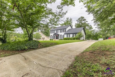 757 Silver Springs Dr, Macon, GA 31210 - photo 4