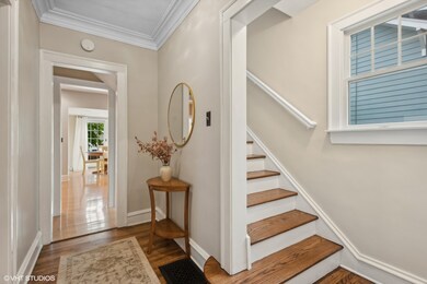 592 S Washington St, Elmhurst, IL 60126 - photo 4