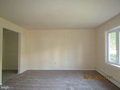 851 Phillips Rd, Warminster, PA 18974 - photo 5