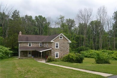 233 Longview Dr Front