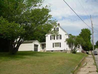 69 Spruce St, Berlin, NH 03570 - photo 3