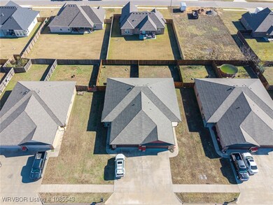 1110 Springhill Rd, Barling, AR 72923 - photo 3