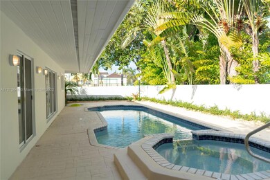 663 Woodcrest Rd, Key Biscayne, FL 33149 - photo 3