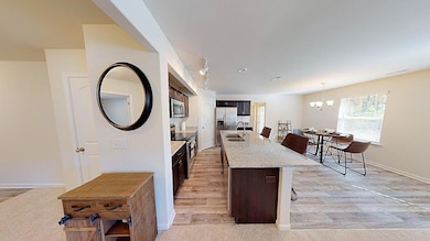 kitchen/eatspace