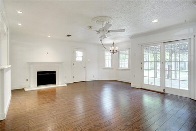 216 Olive St, Hurst, TX 76053 - photo 3