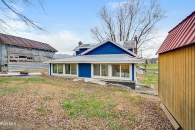 2149 Siam Rd, Elizabethton, TN 37643 - photo 5