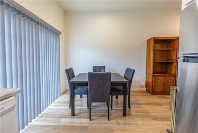 906 Valentina Ln unit 65, Lower Burrell, PA 15068 - photo 5