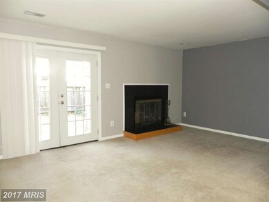 300 S 11th St unit H, Purcellville, VA 20132 - photo 4