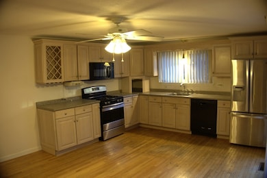 35 First St unit A, Salem, MA 01970 - photo 4