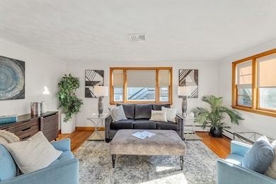 11 Danny Rd, Hyde Park, MA 02136 - photo 3