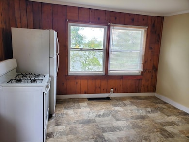 Eat in - kitchen.jpg