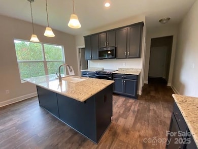 140 Mayflower Ct, Waynesville, NC 28785 - photo 5