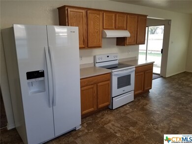 7207 Upland Bend Dr, Temple, TX 76502 - photo 6