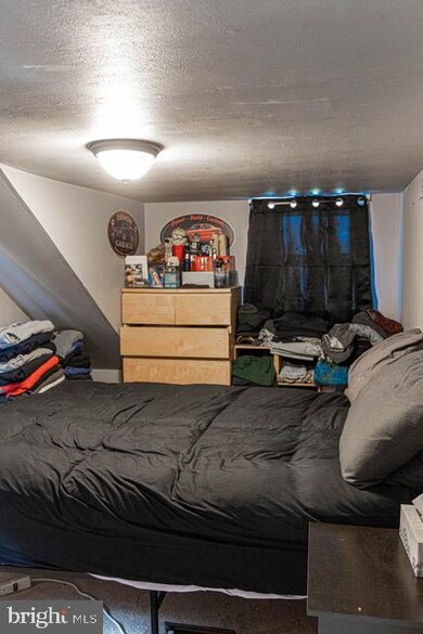 303 Summit Ave, Perkasie, PA 18944 - photo 6