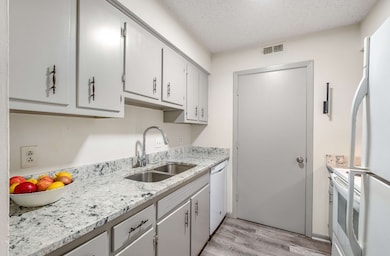 2929 Selena Dr unit 48, Nashville, TN 37211 - photo 5