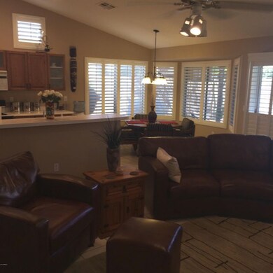 Entire Great Room Horseshoe