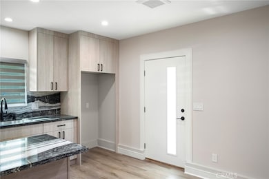 19069 Celtic St, Los Angeles, CA 91326 - photo 3