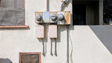 1638 Cortez St, Los Angeles, CA 90026 - photo 2