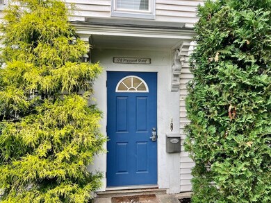 178 Pleasant St unit 1, Marblehead, MA 01945 - photo 2