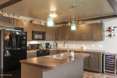 2069 Celadon Dr NE unit 1, Grand Rapids, MI 49525 - photo 4