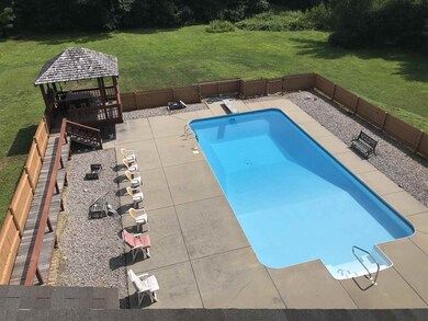 277 Cross Rd unit A/B, Pembroke, NH 03275 - photo 5