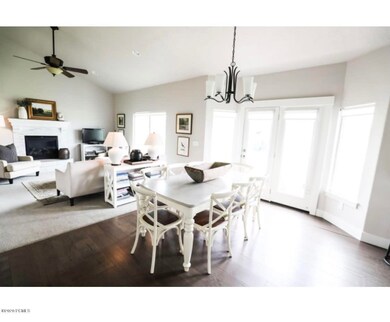 Listing_453916_Photo_7