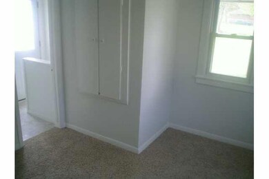 4028 E 30th St, Des Moines, IA 50317 - photo 5