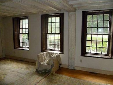 175 Milton St unit 3, Milton, MA 02186 - photo 3