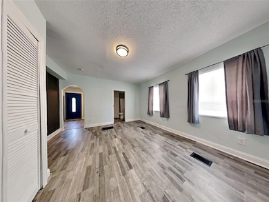 119 W Keyes Ave, Tampa, FL 33602 - photo 7