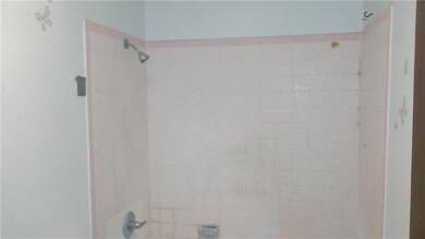 547 Riverview Cir, El Paso, TX 79915 - photo 7