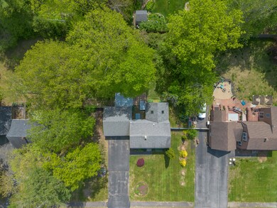 1b-16 Buttonwood Rd