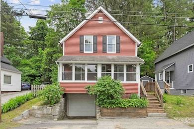 19 Highland St is conveniently located close to downtown as well as outdoor recreation spots
