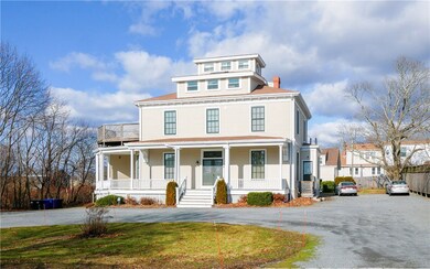 16 Dudley Ave unit 3, Newport, RI 02840 - photo 3