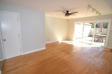 902 Windsor Dr unit 902, Framingham, MA 01701 - photo 6