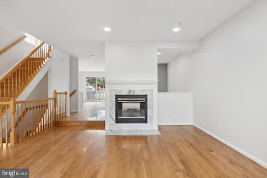 1800 Lansdowne Way, Silver Spring, MD 20910 - photo 2