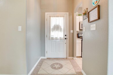 124 Stella Ln, Springtown, TX 76082 - photo 2