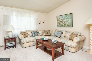 624 Fuselage Ave, Essex, MD 21221 - photo 3