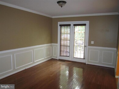 10805 Sherwood Hill Rd, Owings Mills, MD 21117 - photo 7