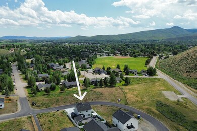 Aerial w Bellvue w Arrow