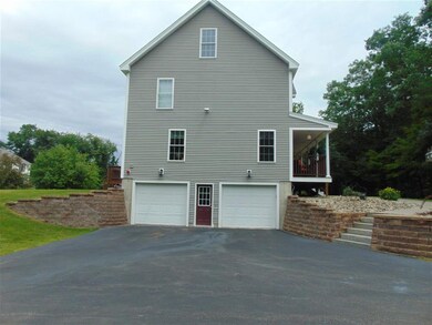 106 Hampstead Rd, Derry, NH 03038 - photo 6