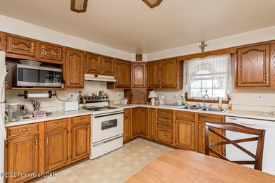 Kitchen2