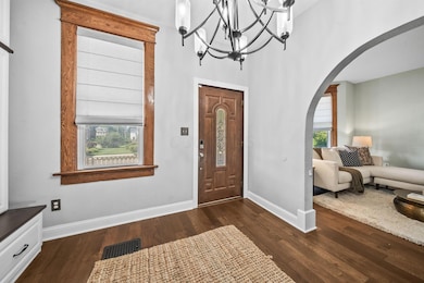 1593 Clifton Ave, Columbus, OH 43203 - photo 3