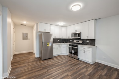 78 Pine Ave, Riverside, IL 60546 - photo 4