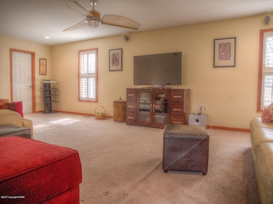 1285 Overlook Ct, Saylorsburg, PA 18353 - photo 4